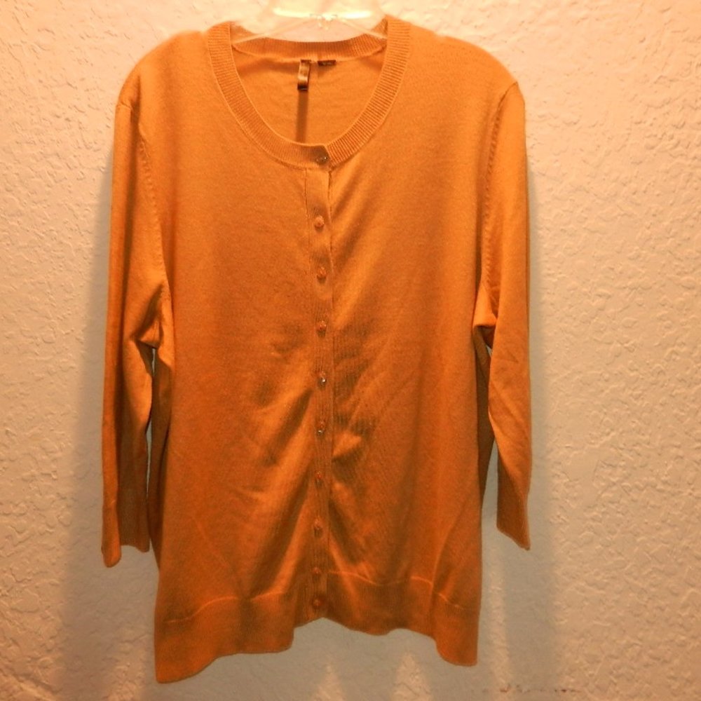 Nu Option button front , 3/4 sleeve taupe/gold sweater